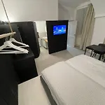 Center 1 Apartment