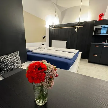 Center 1 Apartment Pressburg