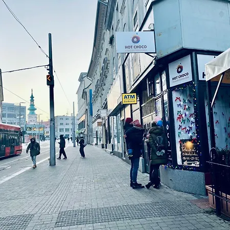 Center 1 Apartament Bratysława